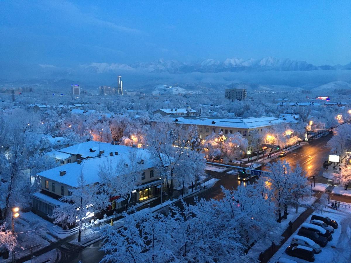 "Картина Горных Вершин" Квартира- "Mountain View" Apartment Almaty Exterior photo